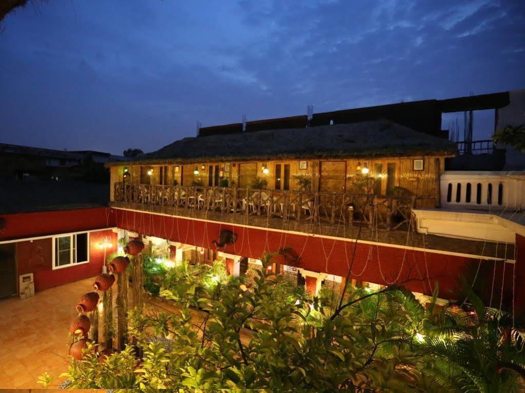 Heritage Hotel Lucknow Dış mekan fotoğraf