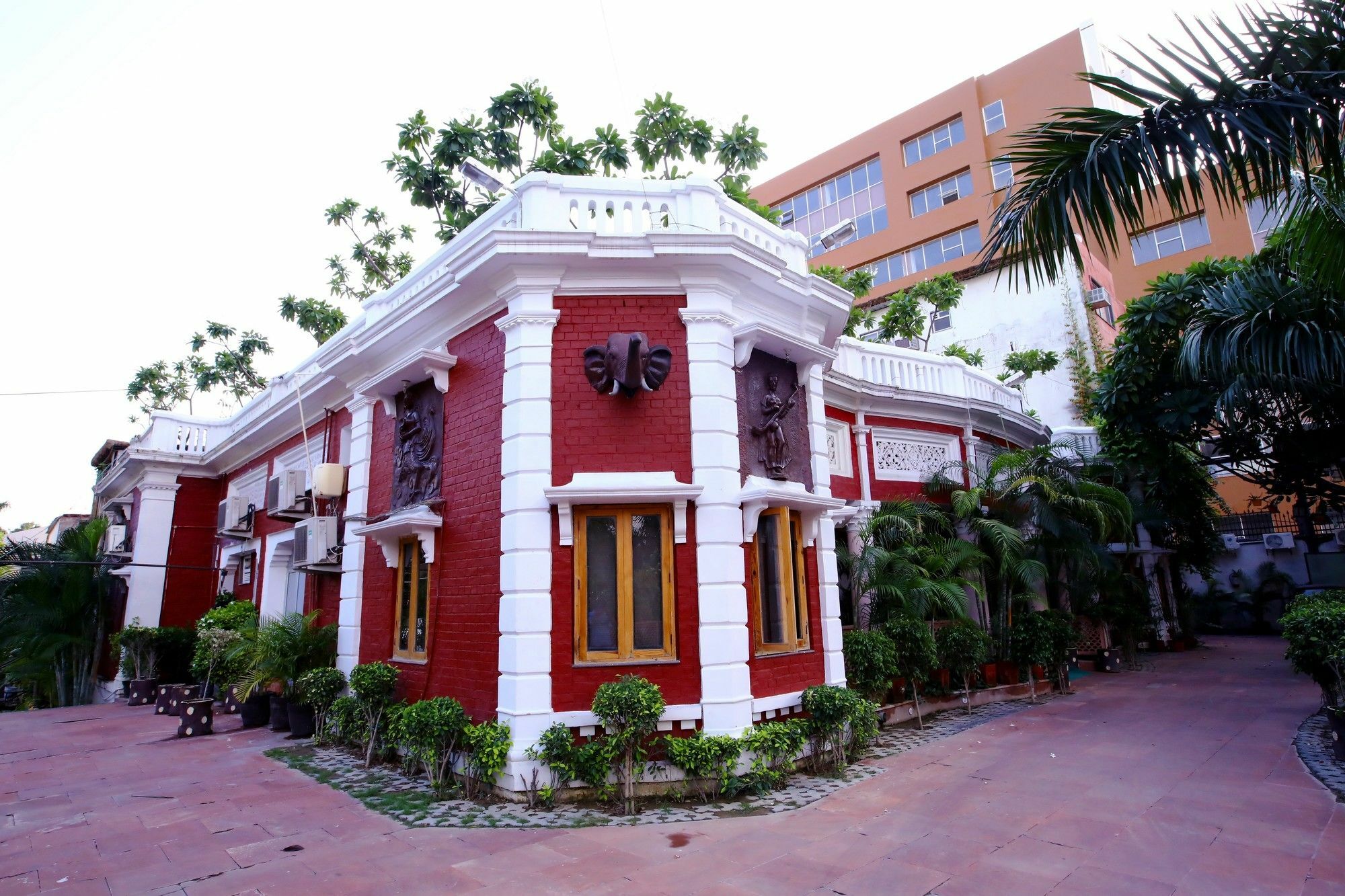 Heritage Hotel Lucknow Dış mekan fotoğraf